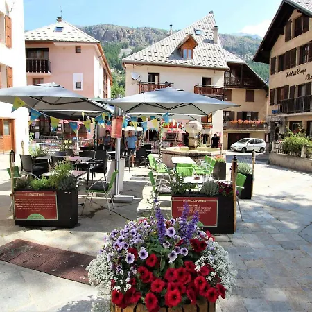 Monetier Les Bains - 3 Pieces Avec Jardin, Renove, Proche Grands Bains - Fr-1-330f-75 * Le Monetier-les-Bains